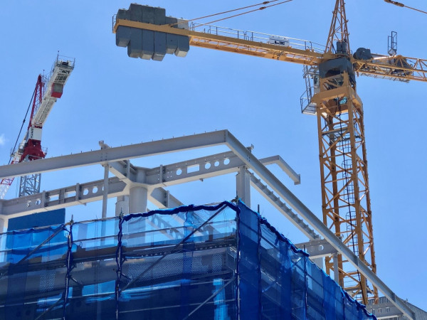 Cranes and construction in Wellington